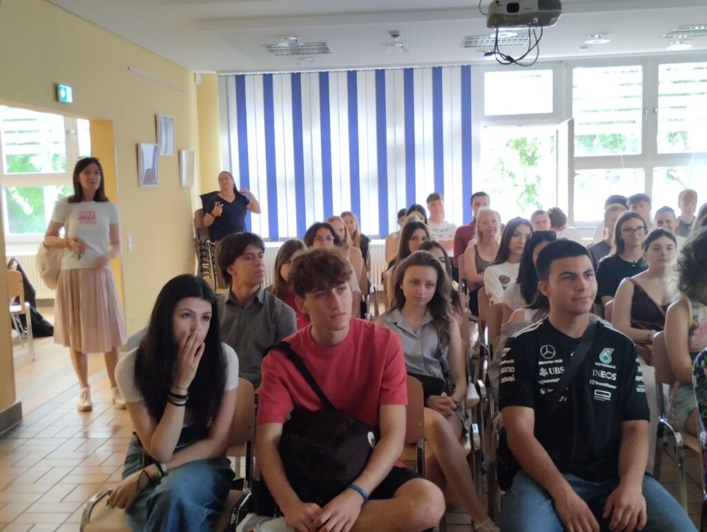 Ученици от ЕГ „Акад. Людмил Стоянов“ – Благоевград,  участваха в ученически обмен по програма „Еразъм+“ в Германия
