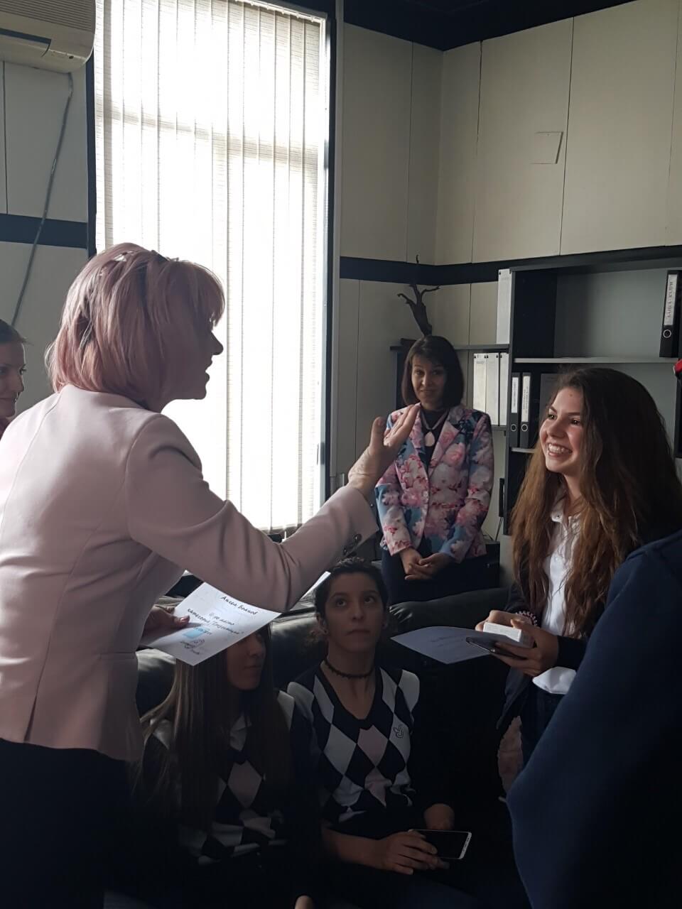304